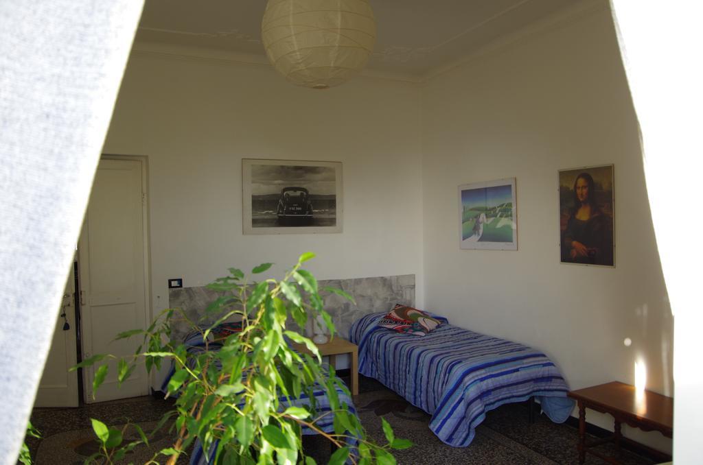 B&B Il Blu Di Genova Bilik gambar